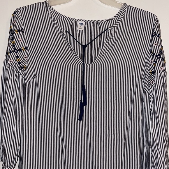 🌹OLD NAVY TASSEL-TIE BOHO SHIFT DRESS - Picture 3 of 9